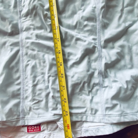 NWT Woman’s Gore Base Bike Shirt - Picture 10 of 10